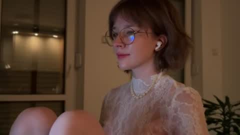 ms_christiana online show from 08.04.26