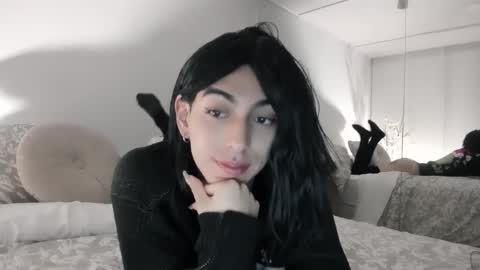 Samantha online show from 12.24.24