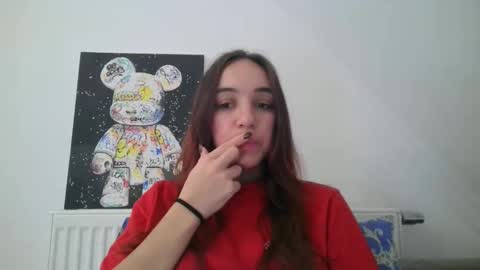 Snapshot of ms_sophiee chatting on 10.18.25 ms_sophiee online show from 10.18.25