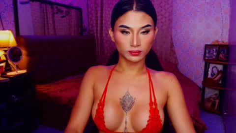 Thea online show from 01.04.25