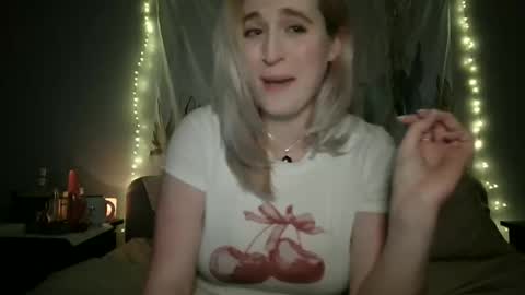 msclairewhatever online show from 04.08.26