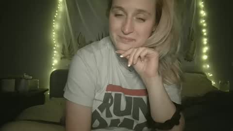 msclairewhatever online show from 04.20.26