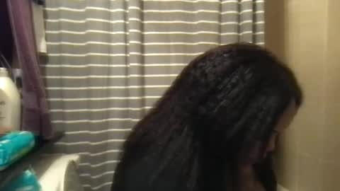 Snapshot of msjonemillion chatting on 12.29.24 Chocolate Candy Stick online show from 12.29.24