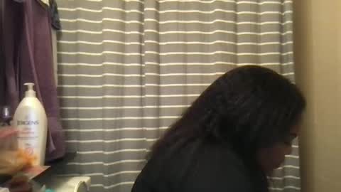 Snapshot of msjonemillion chatting on 01.07.25 Chocolate Candy Stick online show from 01.07.25