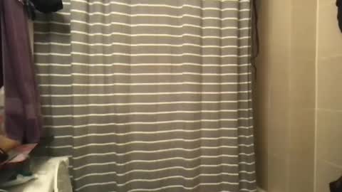 Snapshot of msjonemillion chatting on 01.16.25 Chocolate Candy Stick online show from 01.16.25