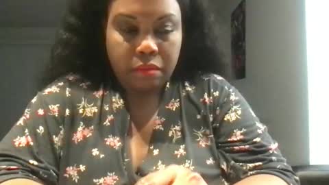 Snapshot of msjonemillion chatting on 12.04.25 Chocolate Candy Stick online show from 12.04.25