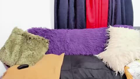 Snapshot of msjustine4u chatting on 11.21.25 Miss Justine online show from 11.21.25