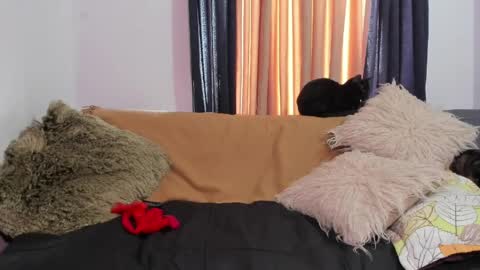 Miss Justine online show from 04.25.26