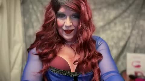 Snapshot of mskarentoy chatting on 12.01.25 mskarentoy online show from 12.01.25