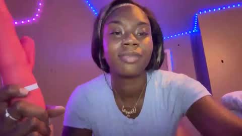 mskitty000 online show from 09.17.25