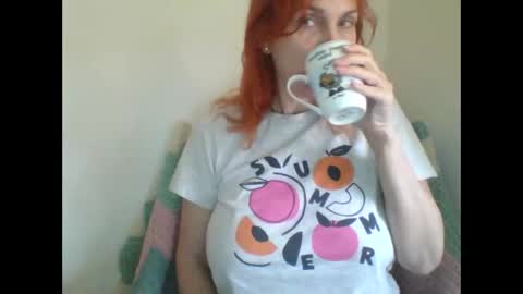 Snapshot of mss_angela chatting on 12.17.25 Mss Angela online show from 12.17.25