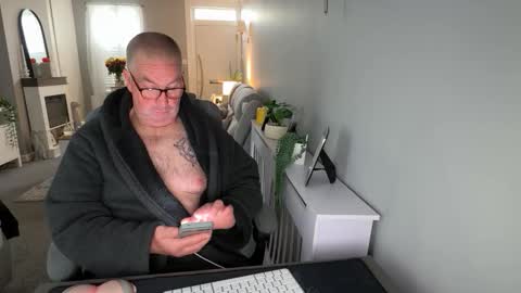 Snapshot of mtb1697 chatting on 11.05.25 mtb1697 online show from 11.05.25