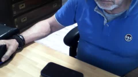 Snapshot of mtwpaul chatting on 05.18.26 mtwpaul online show from 05.18.26