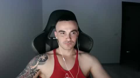 Snapshot of mu5clemania chatting on 03.01.25 Victor online show from 03.01.25