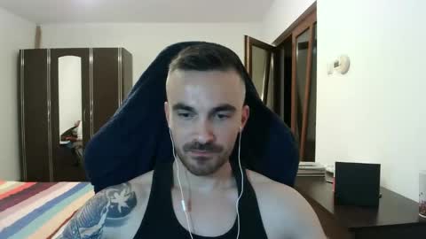 Snapshot of mu5clemania chatting on 10.24.25 Victor online show from 10.24.25