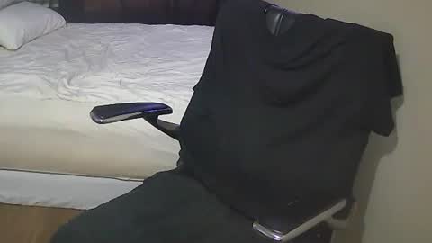 Muffdiver online show from 12.29.24