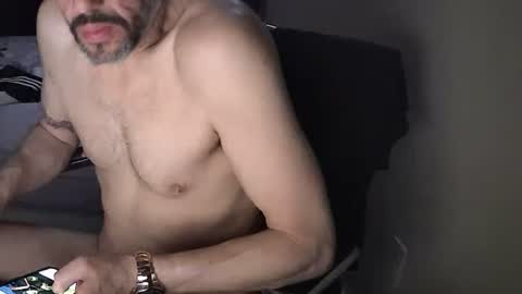 Muffdiver online show from 02.15.25