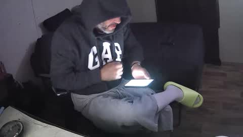 Muffdiver online show from 04.09.26