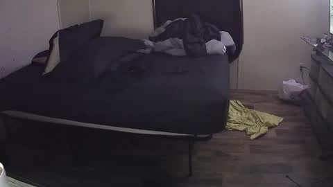 Muffdiver online show from 04.14.26