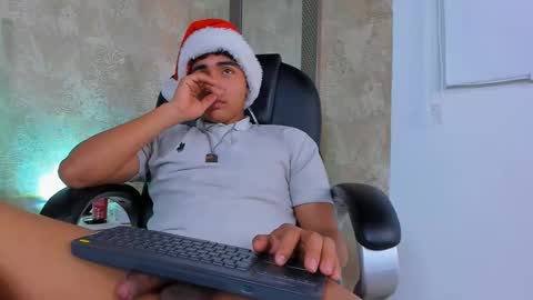 muichiro tokito1 online show from 12.26.24