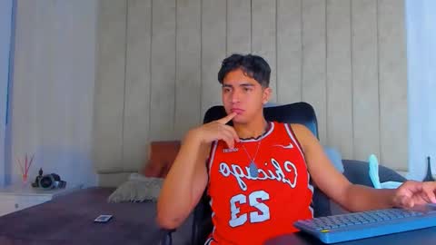 muichiro tokito1 online show from 01.12.25