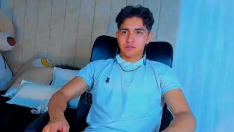 muichiro tokito1 online show from 02.04.25