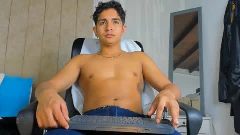 muichiro tokito1 online show from 02.06.25