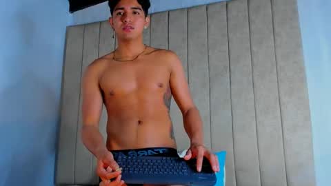 muichiro tokito1 online show from 02.06.25