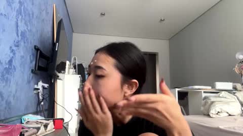 Snapshot of muiklecha chatting on 02.05.26 Mia online show from 02.05.26