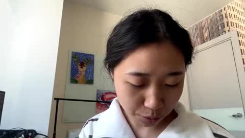 Snapshot of muiklecha chatting on 02.12.26 Mia online show from 02.12.26