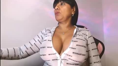 yuli online show from 01.13.26