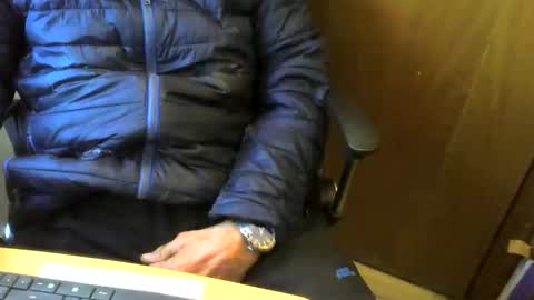 Snapshot of muller520 chatting on 04.15.26 muller520 online show from 04.15.26