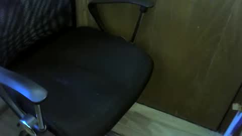 Snapshot of muller520 chatting on 04.30.26 muller520 online show from 04.30.26