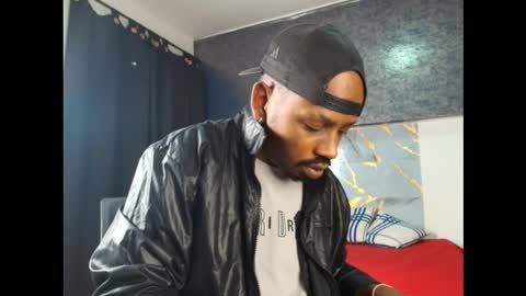 Muller Asher online show from 11.23.25