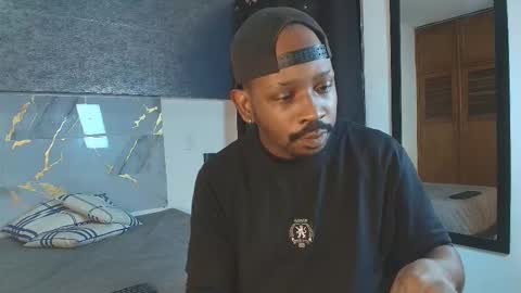 Muller Asher online show from 12.02.25