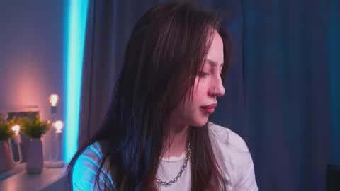 Snapshot of multifruiti chatting on 09.19.25 Kira online show from 09.19.25