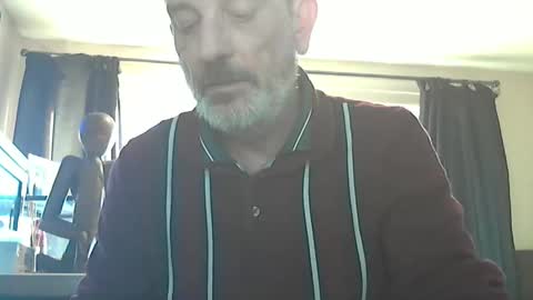 Snapshot of munch10 chatting on 05.11.26 munch10 online show from 05.11.26