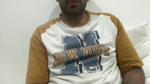 Snapshot of munnabobby2008 chatting on 02.05.25 munnabobby2008 online show from 02.05.25