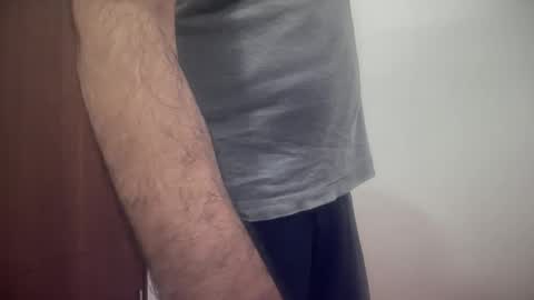 Snapshot of munnabobby2008 chatting on 09.16.25 munnabobby2008 online show from 09.16.25