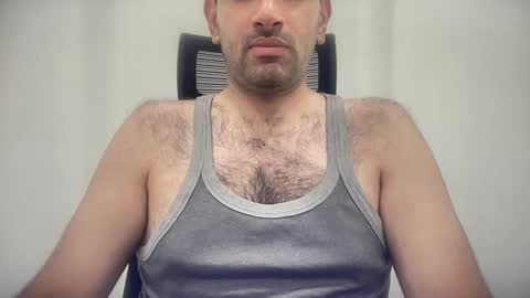 Snapshot of munnabobby2008 chatting on 11.03.25 munnabobby2008 online show from 11.03.25