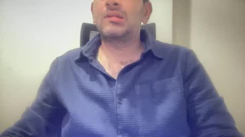 Snapshot of munnabobby2008 chatting on 11.24.25 munnabobby2008 online show from 11.24.25