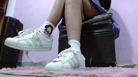 Muriel online show from 02.06.25