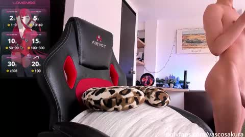 Snapshot of murielkarmesi chatting on 02.23.25 murielkarmesi online show from 02.23.25