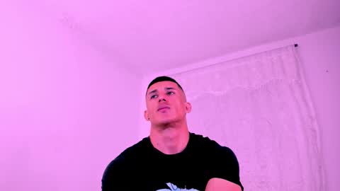 Muscle Man online show from 02.24.26