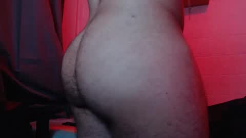 Snapshot of muscledbigbear chatting on 03.26.26 muscledbigbear online show from 03.26.26