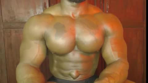 musclegod23 online show from 10.22.25