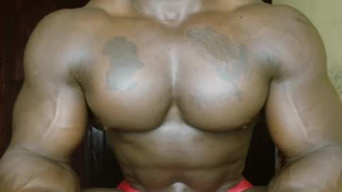 musclegod23 online show from 02.25.26