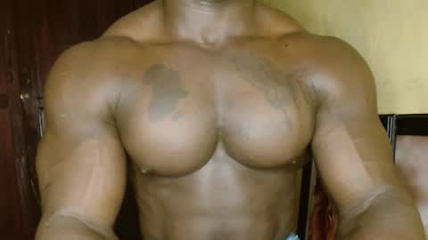 musclegod23 online show from 03.07.26