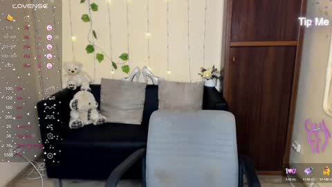 Jenya online show from 01.18.25