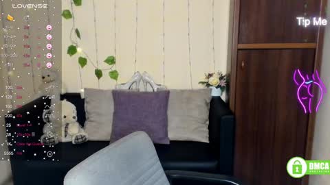 Jenya online show from 01.31.25